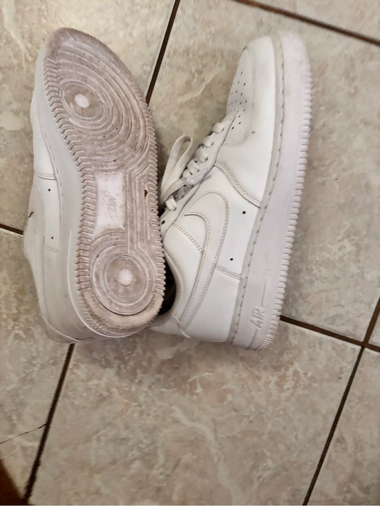 Nike Other - Nike Kids White Low-Top Sneakers